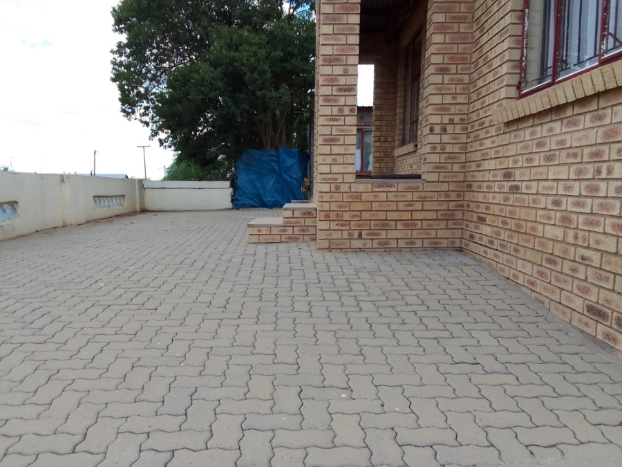 2 Bedroom Property for Sale in Rocklands Free State